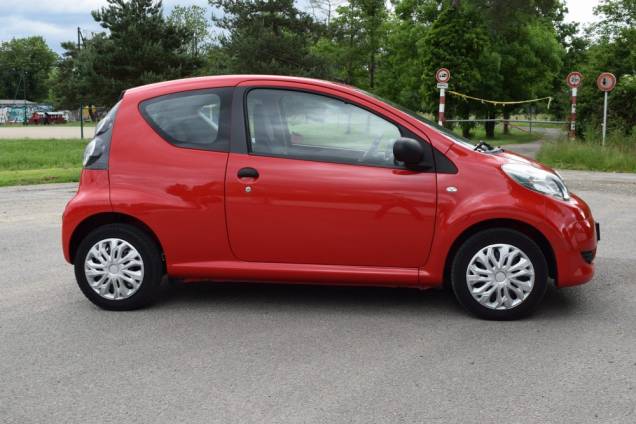 CITROEN C1 1.0 68 CV / 1ère MAIN / 28500 KMS 9