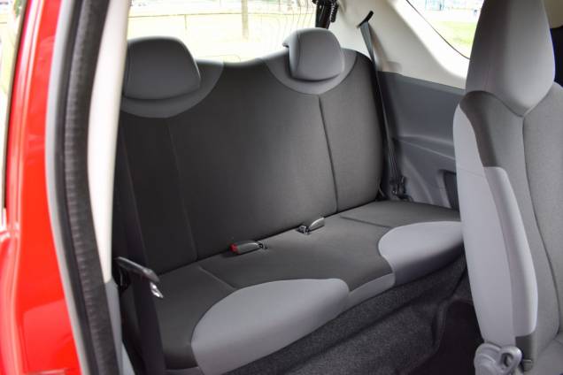 CITROEN C1 1.0 68 CV / 1ère MAIN / 28500 KMS 14