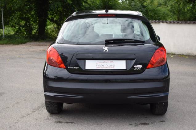PEUGEOT 207 1.4 16 V 90 CV / 5 PORTES / CLIMATISATION 6