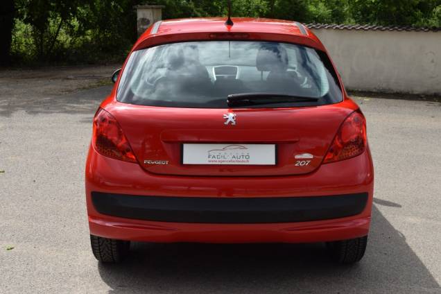 PEUGEOT 207 1.4 75 CV URBAN MOVE / 1ère MAIN / 8700 KMS / ETAT NEUF 6