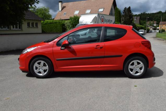 PEUGEOT 207 1.4 75 CV URBAN MOVE / 1ère MAIN / 8700 KMS / ETAT NEUF 7