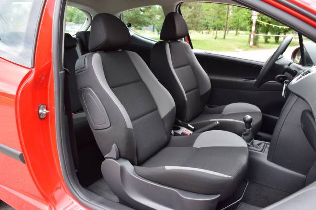PEUGEOT 207 1.4 75 CV URBAN MOVE / 1ère MAIN / 8700 KMS / ETAT NEUF 11