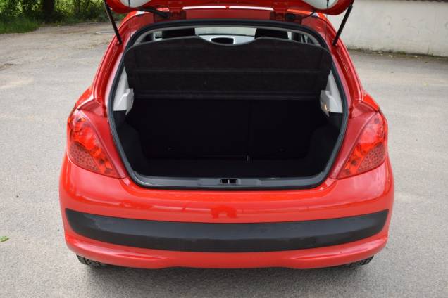 PEUGEOT 207 1.4 75 CV URBAN MOVE / 1ère MAIN / 8700 KMS / ETAT NEUF 17