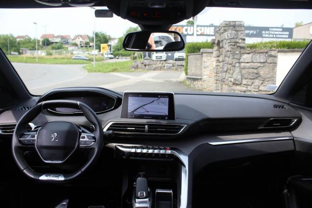 PEUGEOT 5008 GT 2.0 BLEUDHI 180 CV EAT8 / ORIGINE FRANCE / TOIT OUVRANT PANORAMIQUE 8
