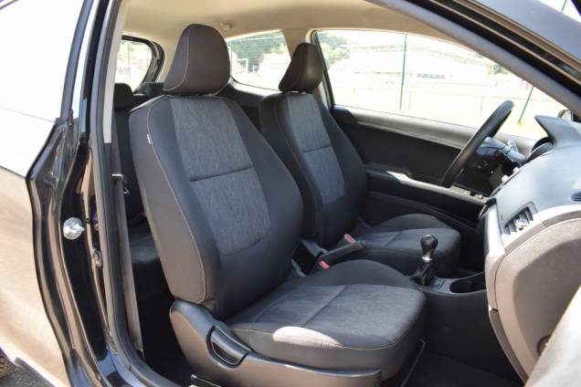 KIA PICANTO 1.0 65 CV / 1ère MAIN  12