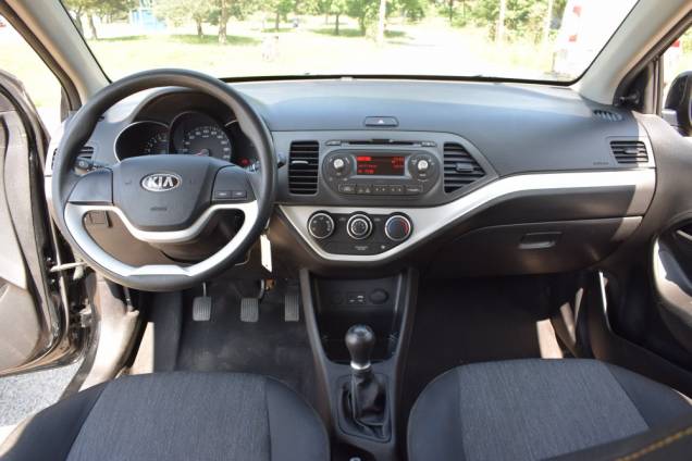 KIA PICANTO 1.0 65 CV / 1ère MAIN  16