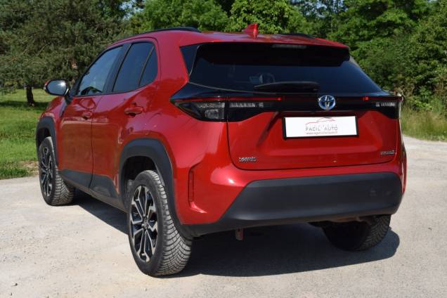 TOYOTA YARIS CROSS DESIGN 116 CV HYBRID / 1ere MAIN / 87500 KMS / SUIVI COMPLET 4