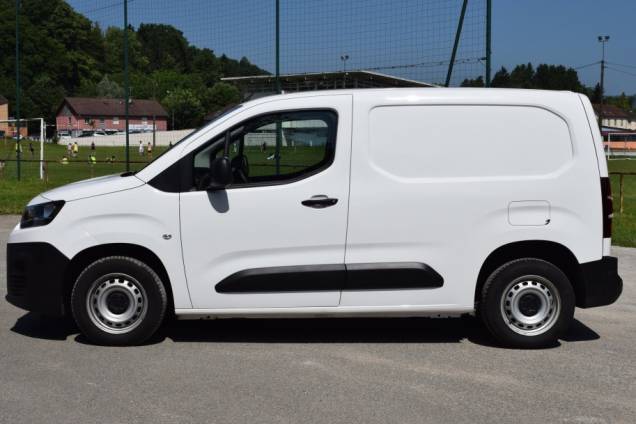 CITROEN BERLINGO CLUB UTILITAIRE HDI 75 CV 2 PLACES / 1ere MAIN /  47500 KMS / SUIVI COMPLET 8