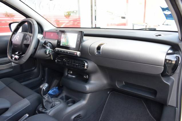CITROEN C4 CACTUS SHINE 1.6 HDI 100 CV  19