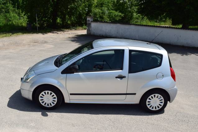 CITROEN C2 1.4 75 CV / 1ère MAIN / 52900 KMS 8