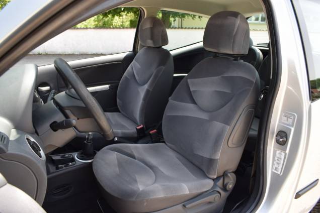 CITROEN C2 1.4 75 CV / 1ère MAIN / 52900 KMS 11