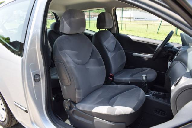 CITROEN C2 1.4 75 CV / 1ère MAIN / 52900 KMS 12