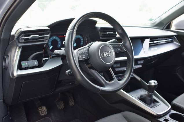 AUDI A3 DESIGN 35 TFSI 150 CV / 39500 KMS / ORIGINE FRANCE 9