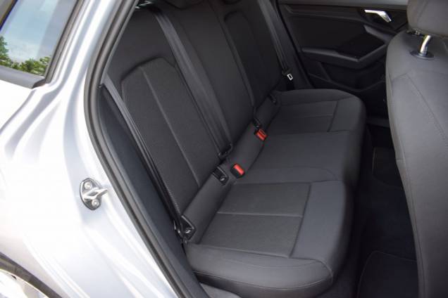 AUDI A3 DESIGN 35 TFSI 150 CV / 39500 KMS / ORIGINE FRANCE 17
