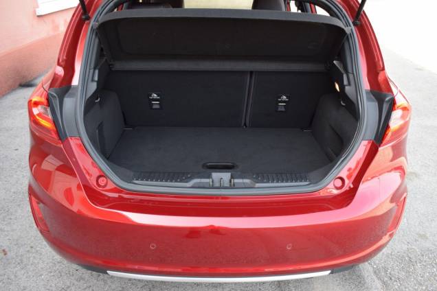 FORD FIESTA VIGNALE 100 CV / 20600 KMS 20