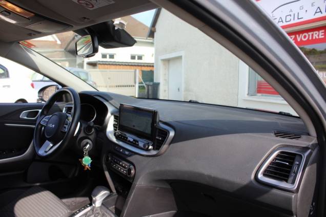 KIA XCEED URBAN ACTIVE 1.5 T-GDI 160 CV DCT7 / ORIGINE FRANCE 10