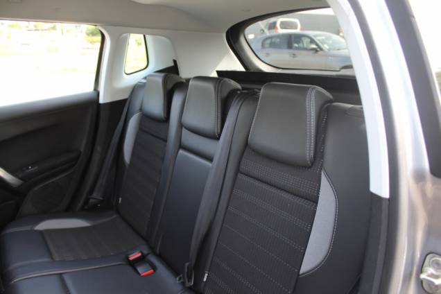 PEUGEOT 2008 ALLURE 1.6 HDI 92 CV ETG6 / ORIGINE FRANCE 11