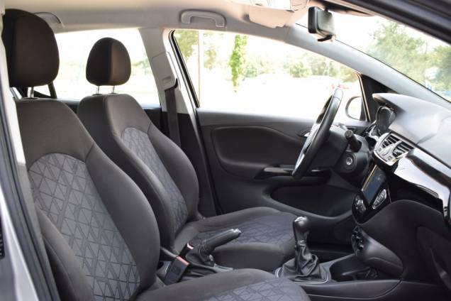 OPEL CORSA DESIGN 120 ANS 1.4 90 CV 5 PORTES 12
