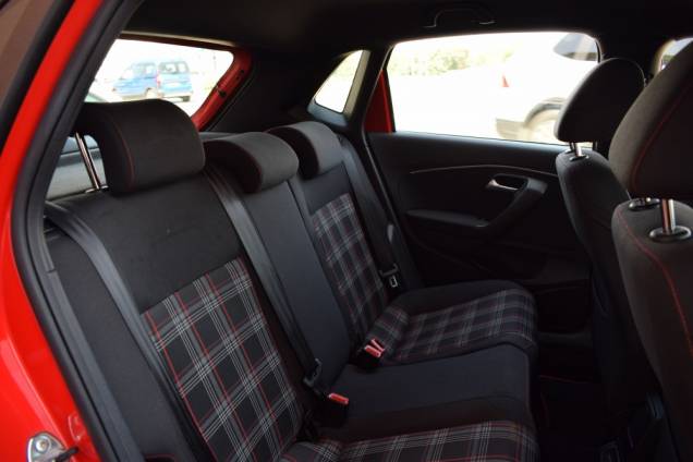 VOLKSWAGEN POLO GTI 1.8 TSI 192 CV 11