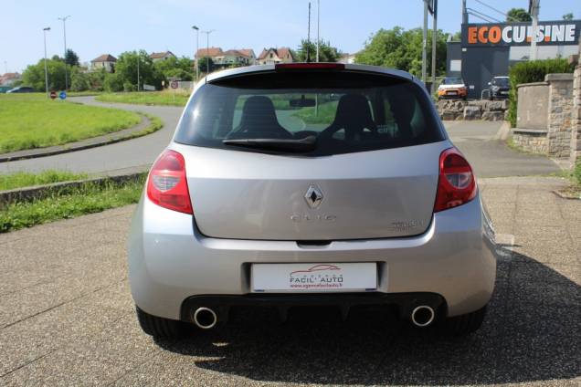 RENAULT CLIO III RS TROPHY 2.0i 203 CV BVM6 / ORIGINE FRANCE  8
