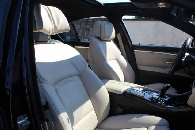 BMW SERIE 5 (F10) M SPORT 550D 381 CV BVA XDRIVE / ORIGINE FRANCE 12