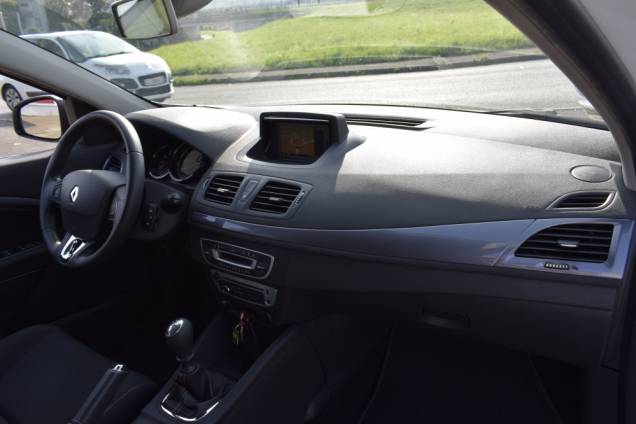 RENAULT MEGANE LIMITED 115 CV BVM 12