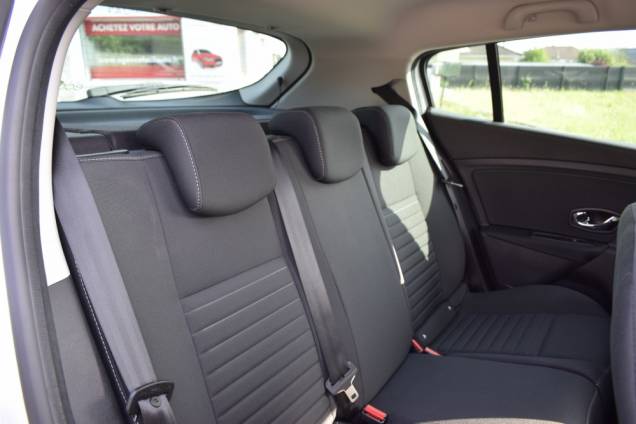 RENAULT MEGANE LIMITED 115 CV BVM 14