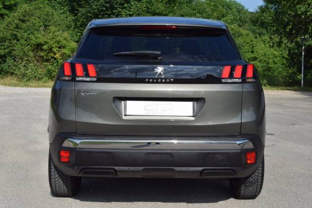 PEUGEOT 3008 1.6 HDI 120 CV  6