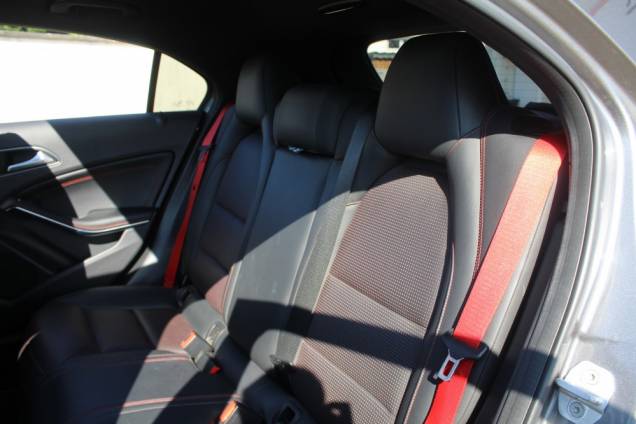 MERCEDES BENZ CLASSE A45 AMG 2.0i TURBO 360 CV 4 MATIC 7G-DCT / TOIT OUVRANT PANORAMIQUE / ORIGINE FRANCE 11