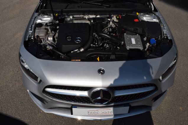 MERCEDES BENZ CLASSE A 200 AMG LINE 163 CV 5 PORTES / PACK AMG / 24900 KMS 18