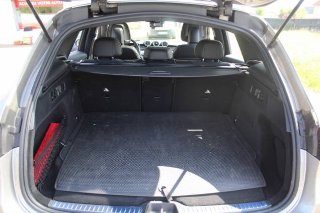 MERCEDES BENZ CLASSE GLC 300 HYBRIDE RECHARGEABLE AMG LINE 333 CV 4 MATIC 9G-TRONIC / TOIT OUVRANT PANORAMIQUE / ORIGINE FRANCE 15