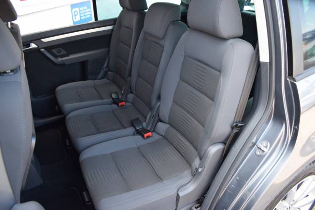 VOLKSWAGEN TOURAN HIGHLINE 7 PLACES 2.0 TDI DSG 6 140 CV / ORIGINE FRANCE / 2eme MAIN  / ATTELAGE  11
