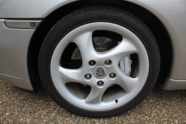 PORSCHE 911 996 COUPE CARRERA 4 3.4i 300 CV TIPTRONIC / TOIT OUVRANT 13