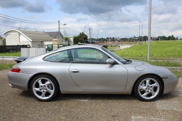 PORSCHE 911 996 COUPE CARRERA 4 3.4i 300 CV TIPTRONIC / TOIT OUVRANT 9