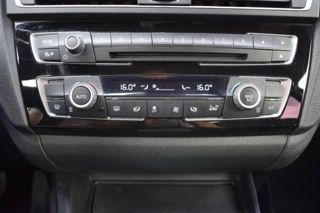BMW SERIE 1 M SPORT LINE 2.0 D 150 CV / ORIGINE FRANCE / HARMAN/KARDON / SUIVI NUMERIQUE COMPLET 24