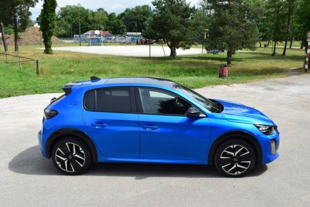 PEUGEOT 208 GT HYBRID e-DCS6 136 CV / 1ere MAIN / DISTRIBUTION A CHAINE 4