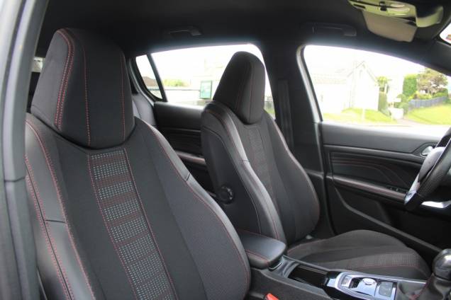 PEUGEOT 308 GT LINE 1.6 HDI 120 CV EAT6 / ORIGINE FRANCE 13