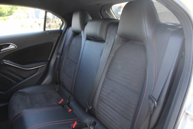 MERCEDES BENZ CLASSE A 200 FASCINATION 136 CV 7G-DCT / TOIT OUVRANT PANORAMIQUE / ORIGINE FRANCE 13