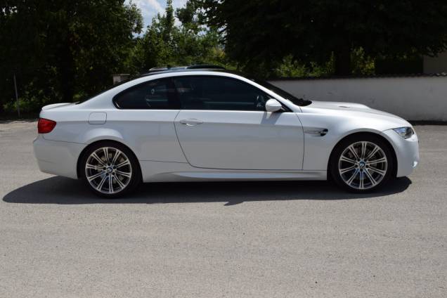BMW M3 E92 4.0 DKG 420 CV / ORIGINE FRANCE / SUIVI COMPLET 9