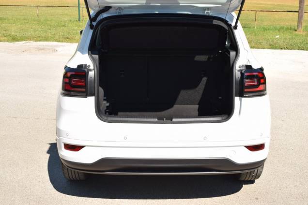 VOLKSWAGEN T-CROSS TSI 115 CV R-LINE 5 PORTES / 54900 KMS / ORIGINE FRANCE 19