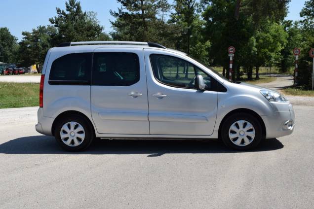 PEUGEOT PARTNER MULTISPACE 1.6 HDI 110 CV 9
