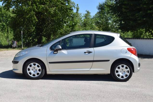 PEUGEOT 207 1.4 16 V 90 CV URBAN 8