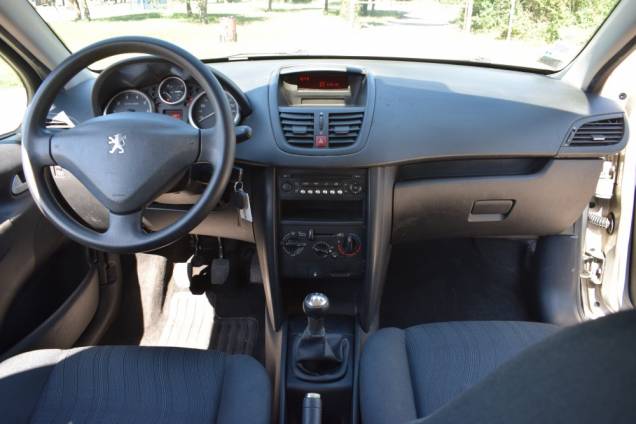 PEUGEOT 207 1.4 16 V 90 CV URBAN 16