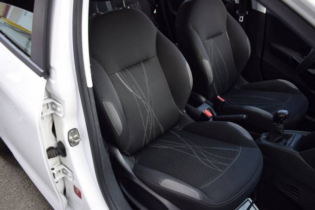 PEUGEOT 208 STYLE 82 CV 15