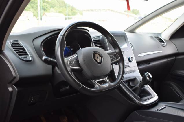RENAULT SCENIC BUSINESS 130 CV  9