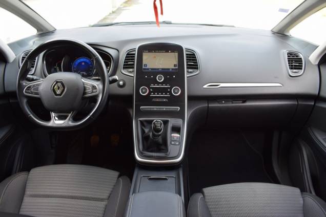 RENAULT SCENIC BUSINESS 130 CV  17