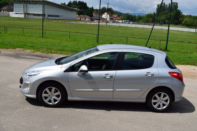 PEUGEOT 308 1.6 120 CV PRENIUM / 5 PORTES / 1ère MAIN / 71000 KMS / ORIGINE FRANCE 8
