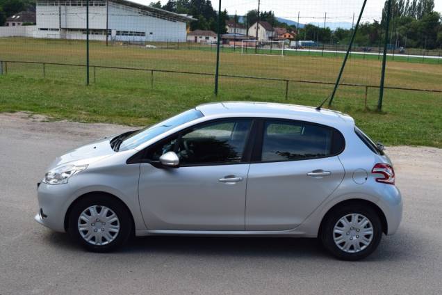 PEUGEOT 208 1.4 HDI 70 CV ACTIVE 5 PORTES / 35900 KMS / ORIGINE FRANCE 8