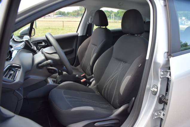PEUGEOT 208 1.4 HDI 70 CV ACTIVE 5 PORTES / 35900 KMS / ORIGINE FRANCE 11