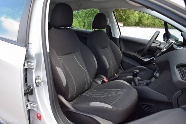 PEUGEOT 208 1.4 HDI 70 CV ACTIVE 5 PORTES / 35900 KMS / ORIGINE FRANCE 12